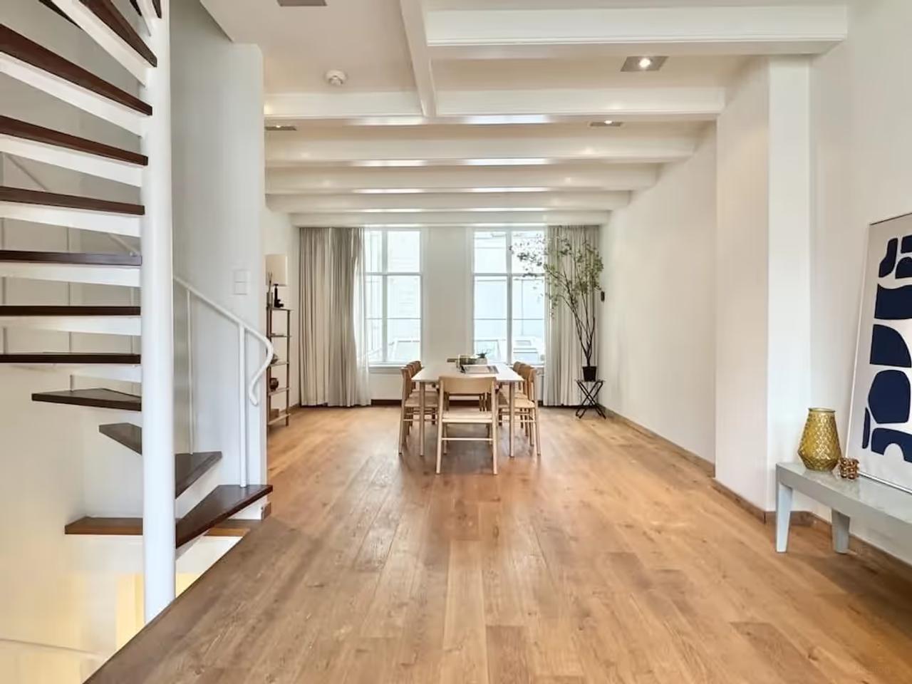 Entire Canal House on Singel with 6 Bedrooms - Image 10