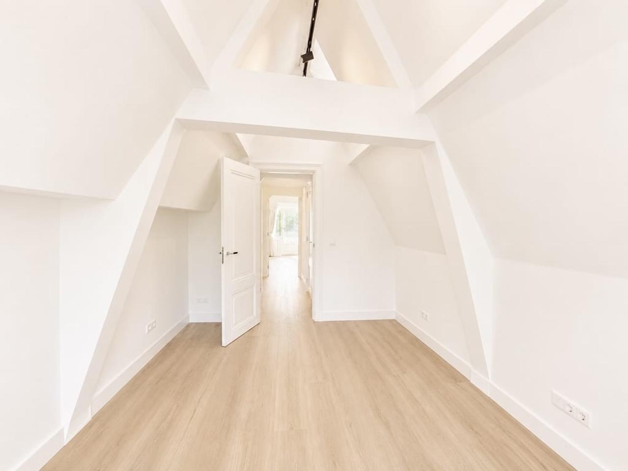 101 m2 apartment on the Singel - Image 11