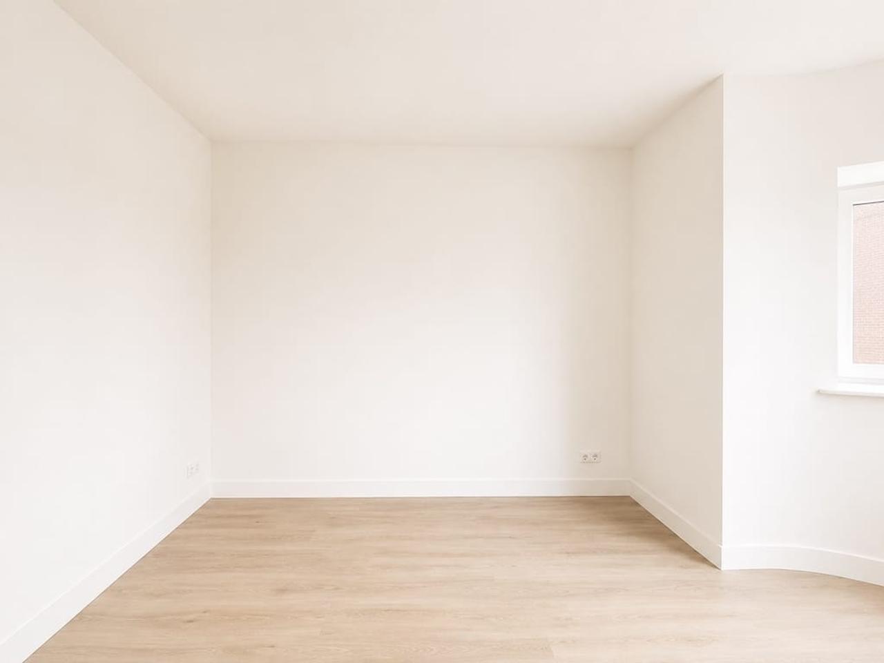 House Sharing in De Baarsjes: 3 Bedrooms - Image 8