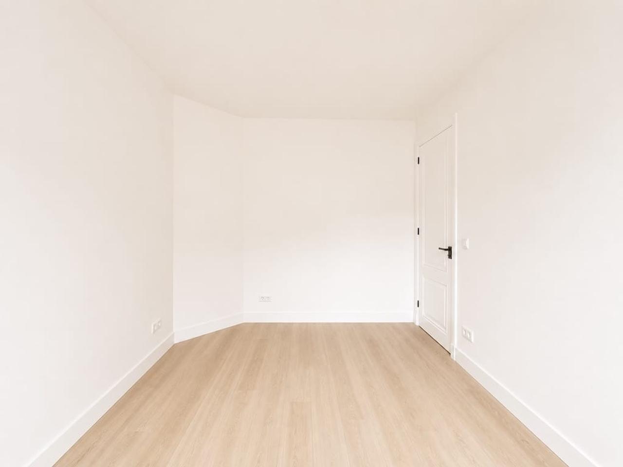 House Sharing in De Baarsjes: 3 Bedrooms - Image 11
