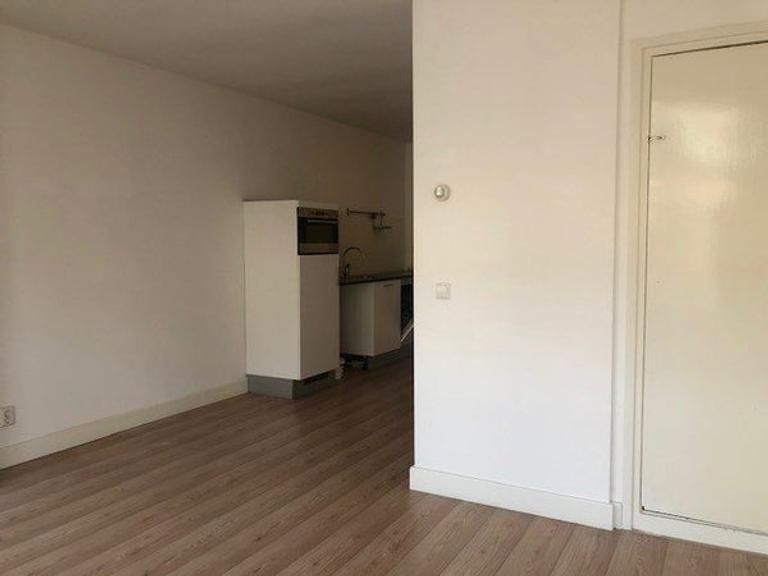 2-bedroom apartment in De Pijp - Image 4