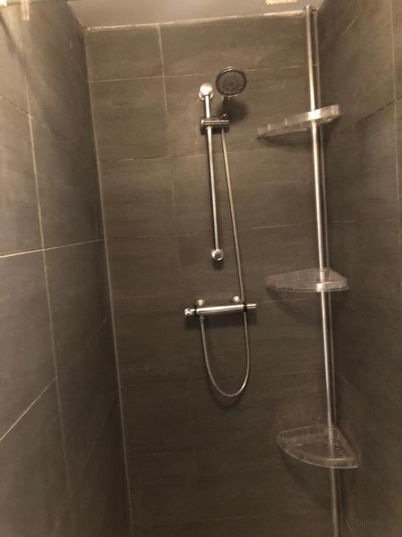 2-bedroom apartment in De Pijp - Image 21