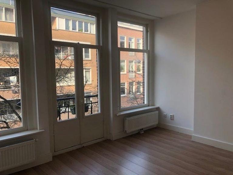 2-bedroom apartment in De Pijp - Image 9