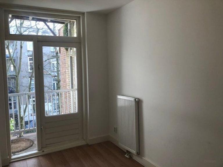 2-bedroom apartment in De Pijp - Image 14
