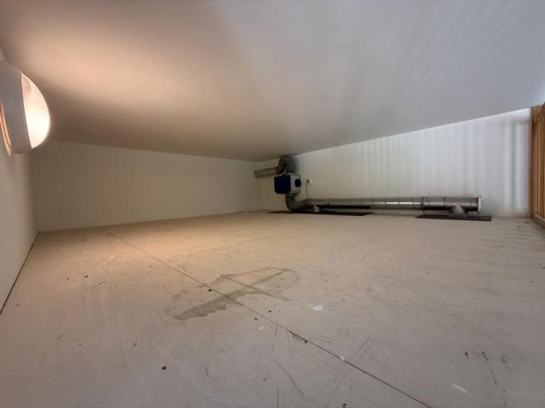 72m² two-bedroom apartment in De Baarsjes - Image 14