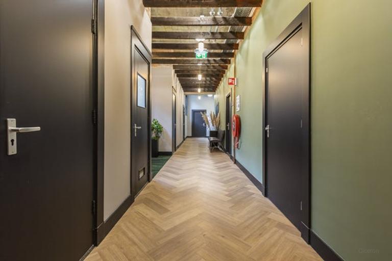 72m² two-bedroom apartment in De Baarsjes - Image 2