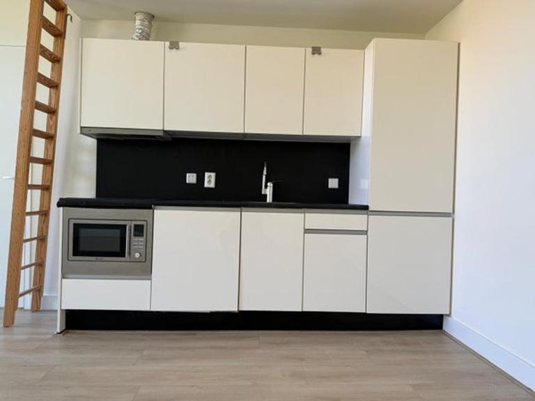 72m² two-bedroom apartment in De Baarsjes - Image 5