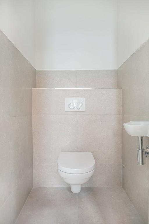 125 m² apartment with 3 bedrooms - Image 10
