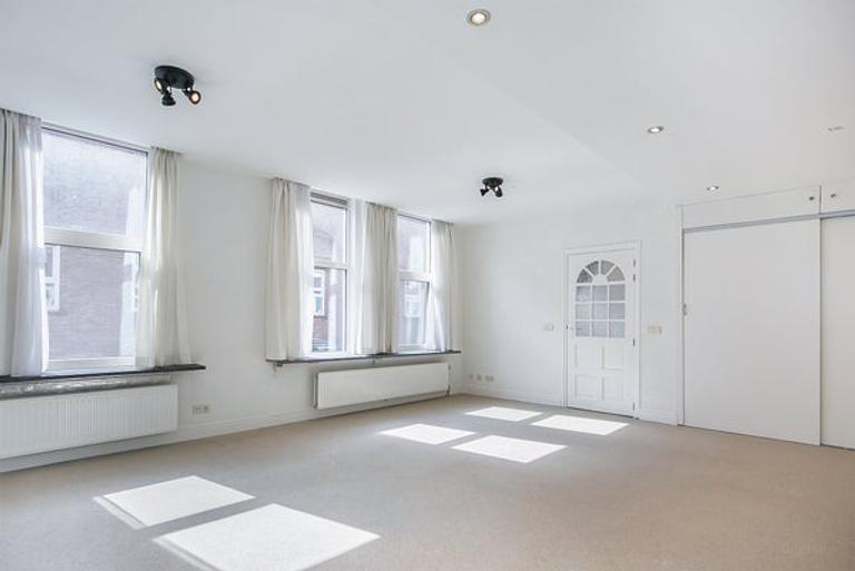 125 m² apartment with 3 bedrooms - Image 9