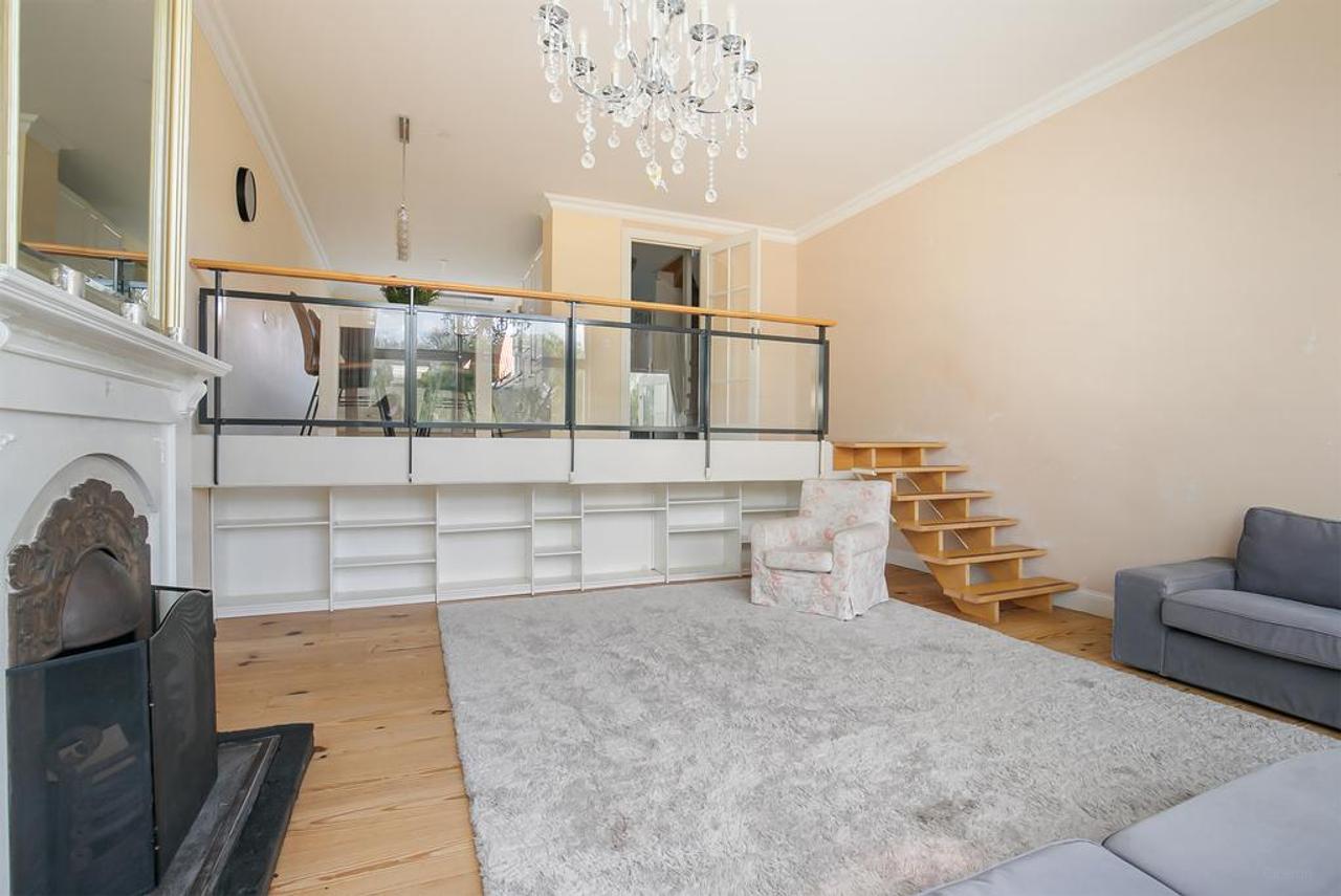 Woonhuis met tuin, garage en vrij uitzicht - Afbeelding 10