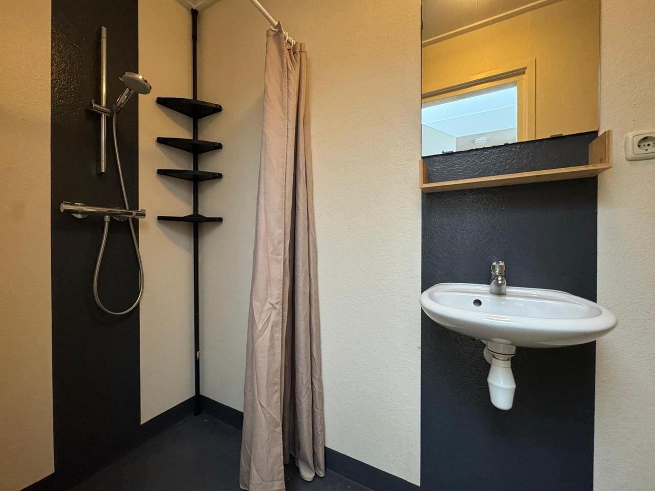 Tijdelijk 2-kamerappartement in Schildersbuurt - Afbeelding 11