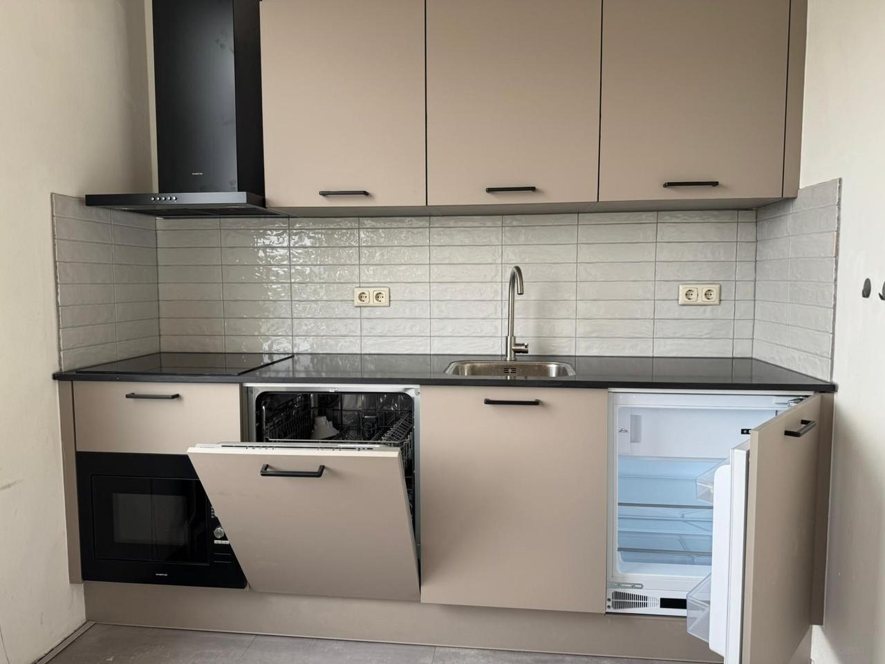 Tijdelijk 2-kamerappartement met balkon - Afbeelding 7
