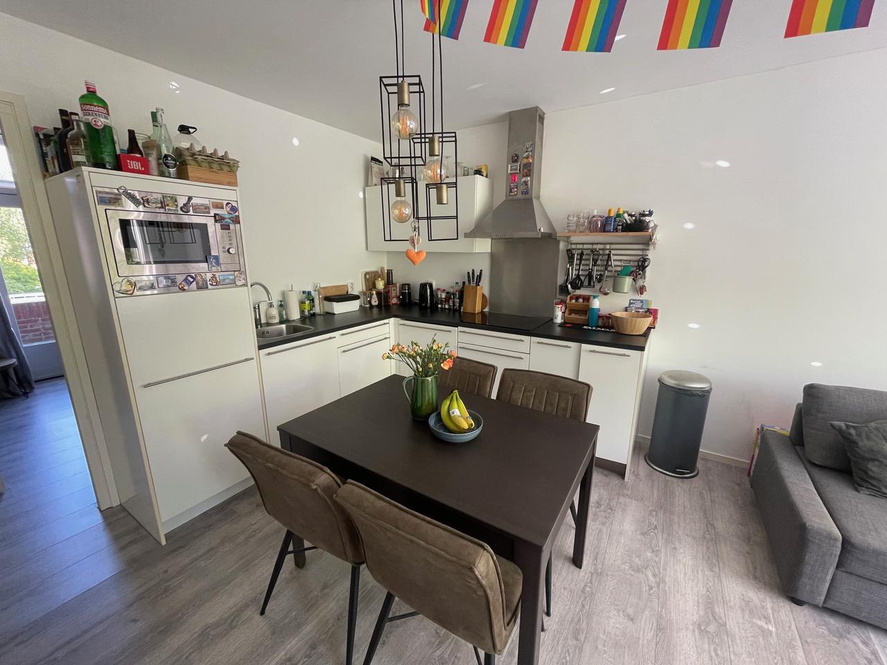 Kamer in appartement in Professorenbuurt - Afbeelding 5
