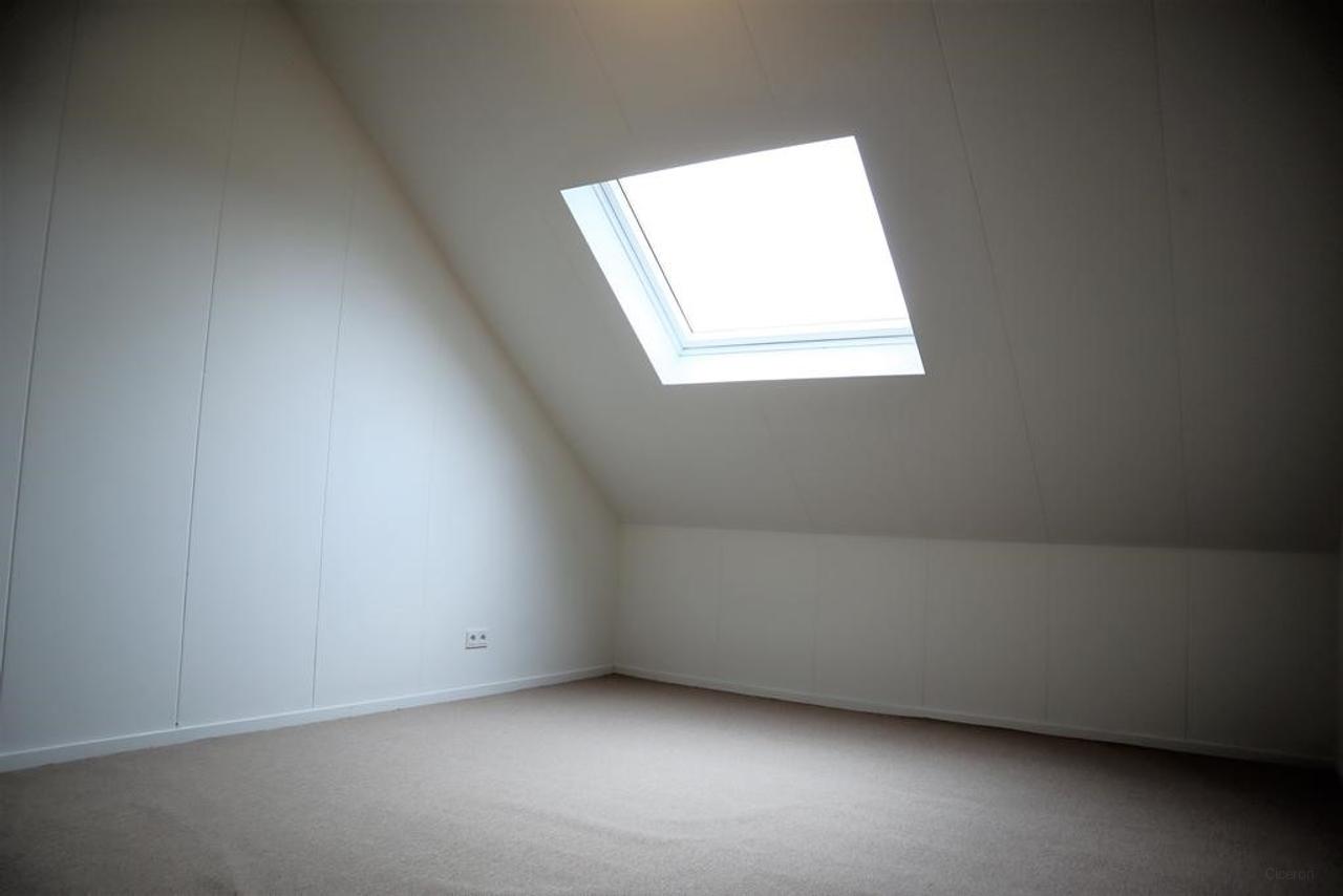 Corner house with garage in Heemskerk - Image 20