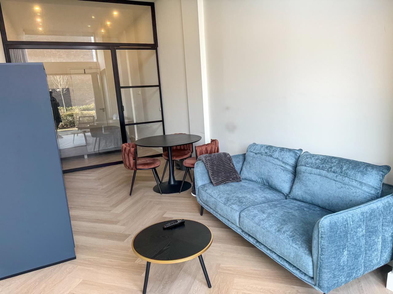 Furnished 1-bedroom apartment in De Schans - Image 2