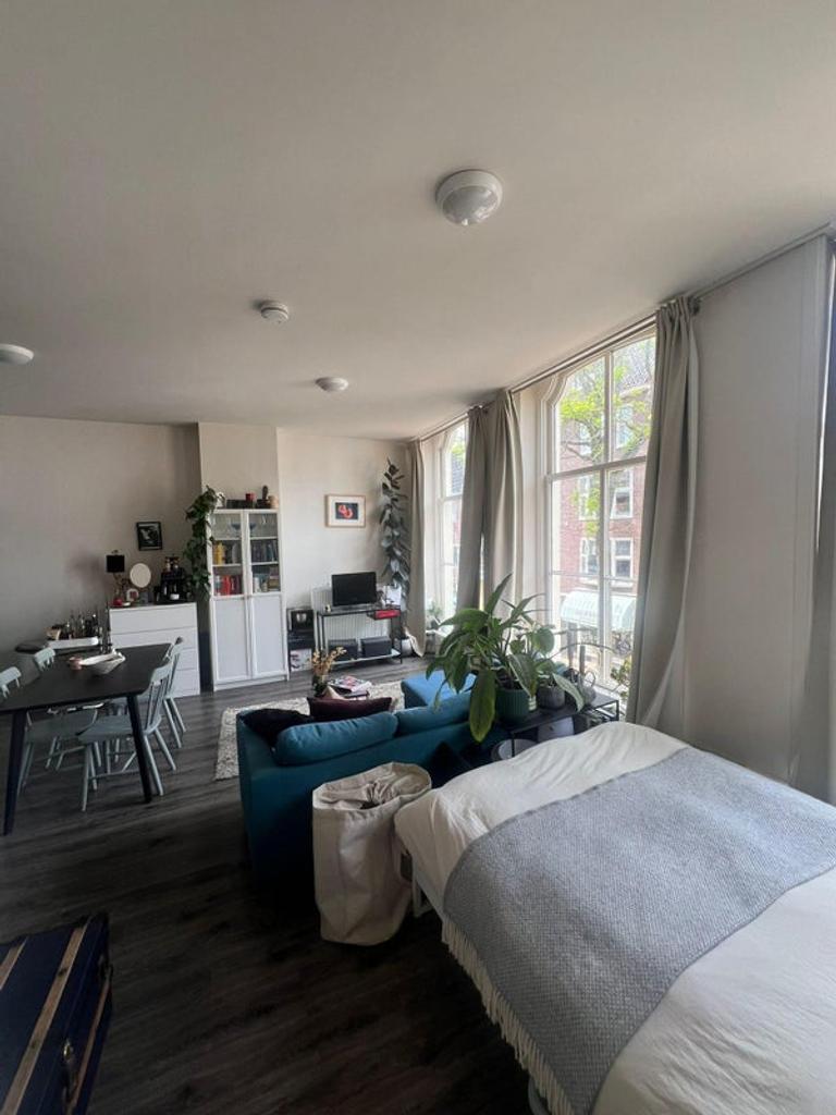 32 m² Room with Private Kitchen - Image 2