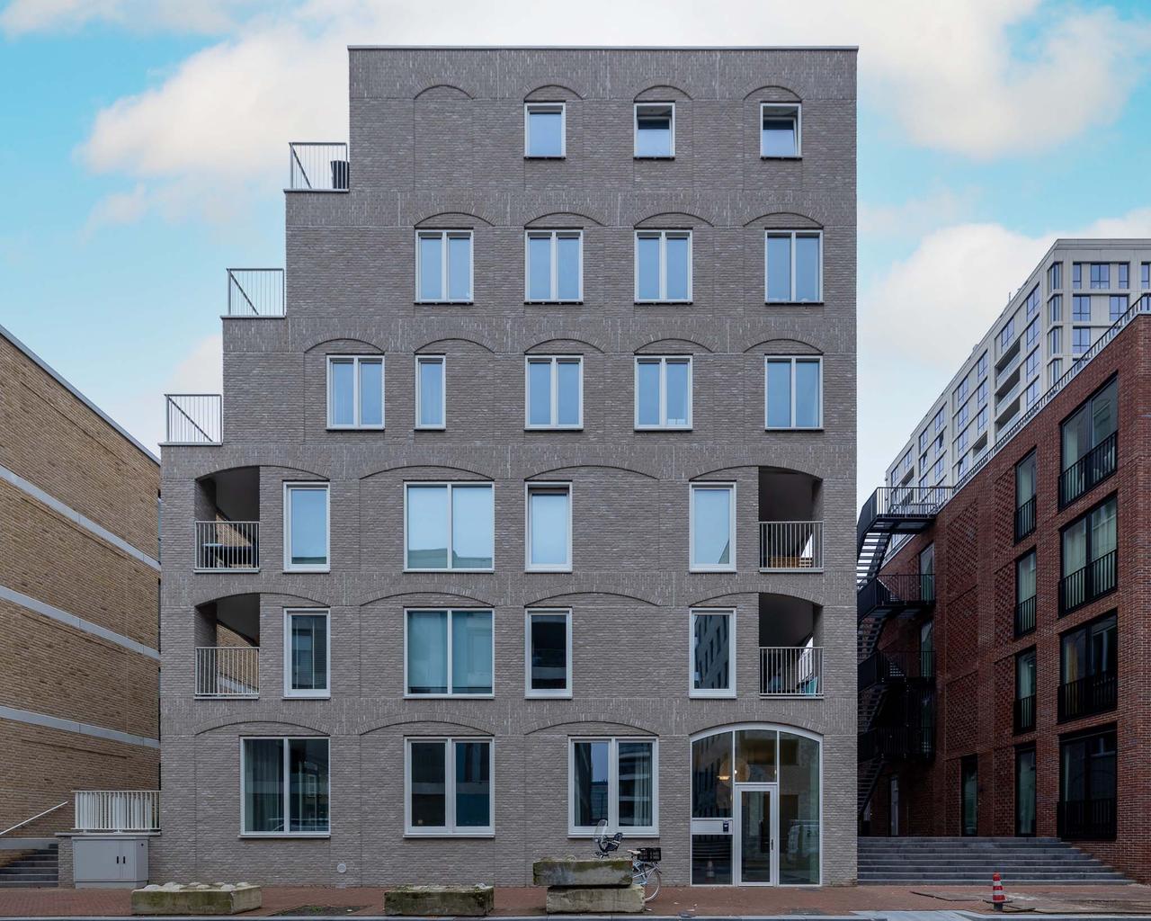 117 m2 wonen in hart van Strijp-S - Afbeelding 1