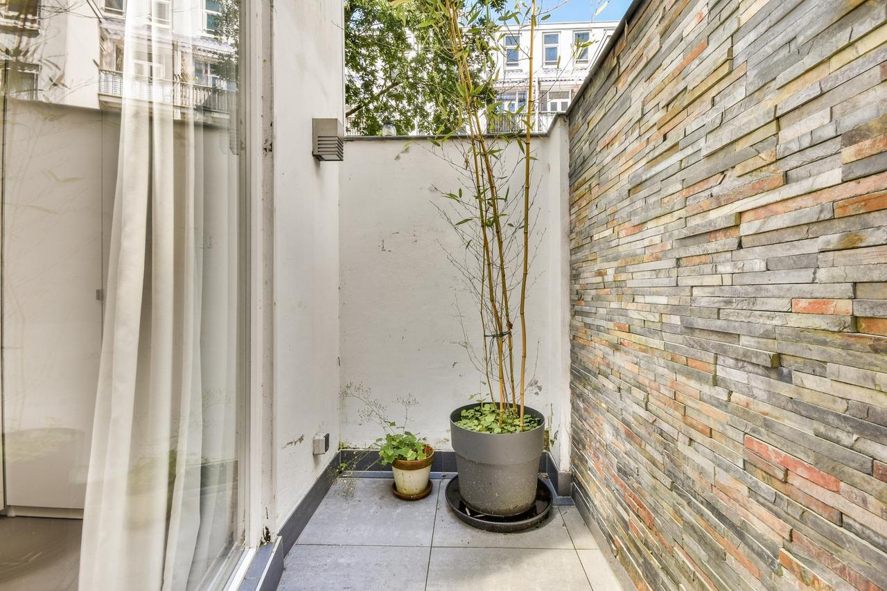 Waterfront with 2 patios in Oud-West - Image 16