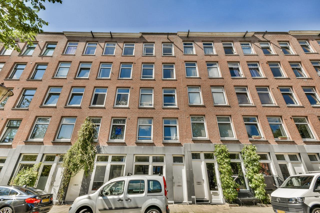 Waterfront with 2 patios in Oud-West - Image 25