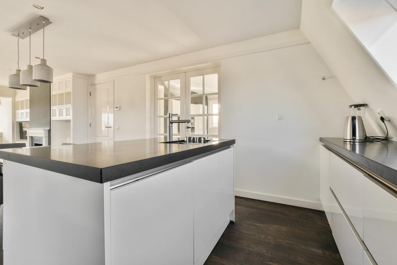 92m² with roof terrace in the Apollobuurt - Image 11
