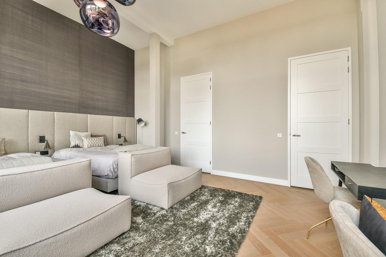 183 m² loft apartment in De Pijp - Image 17
