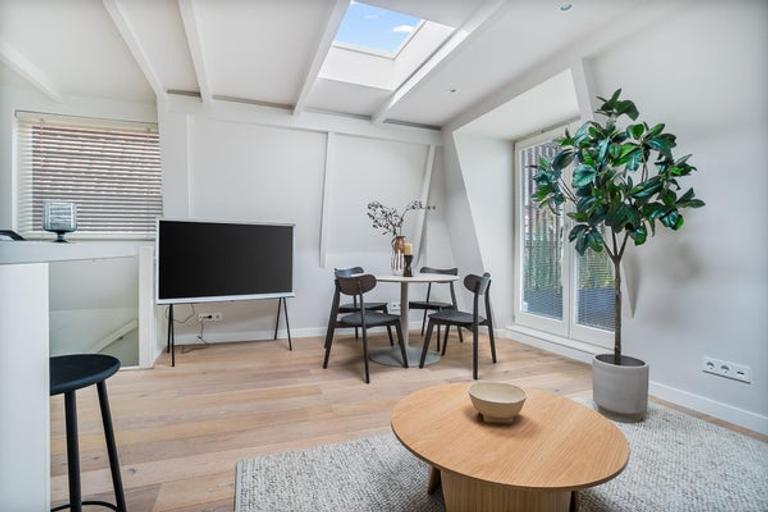 Rooftop Terrace and A++ in the heart of De Pijp - Image 6