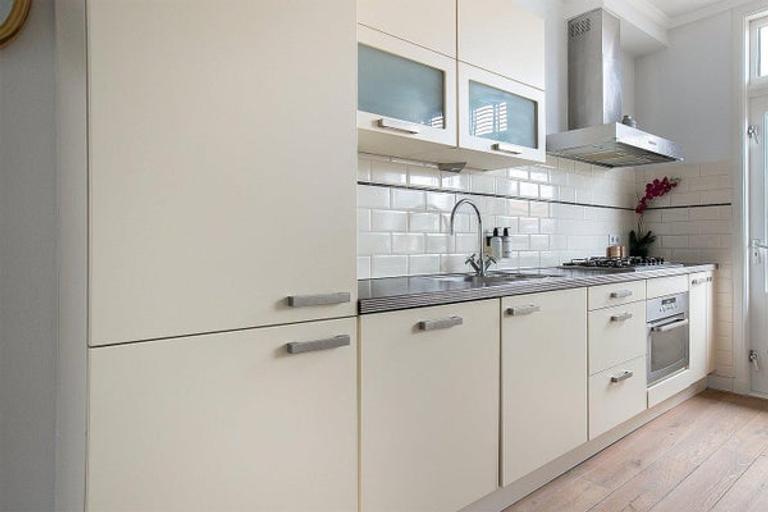 4-room apartment with roof terrace in Zuid - Image 20