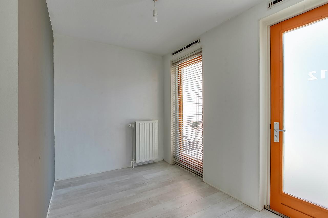 Bright 3-room apartment with balcony in IJburg - Image 16