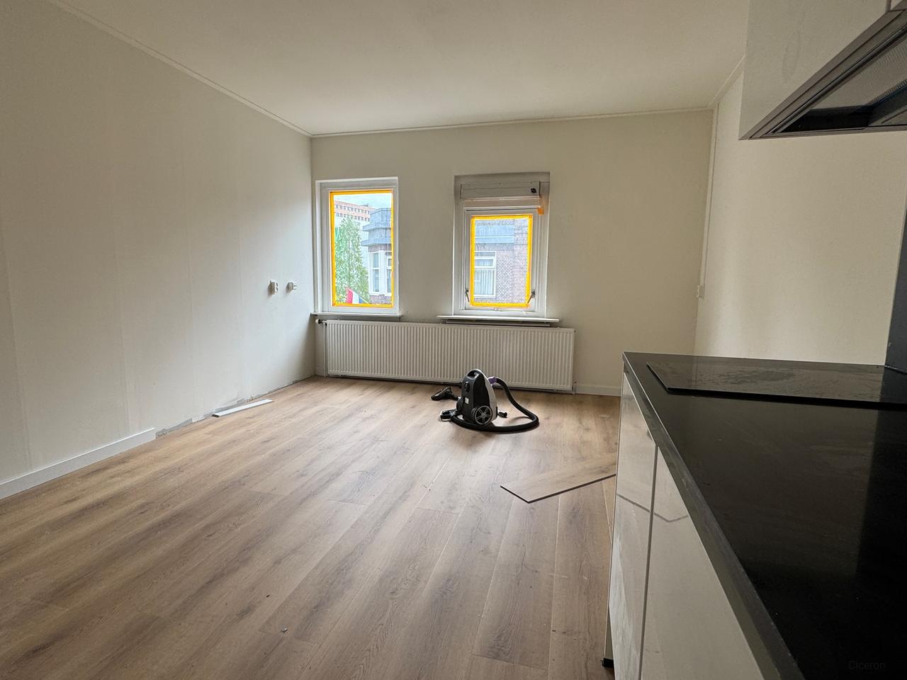 Studentenkamer met eigen keuken bij UMCG - Afbeelding 10