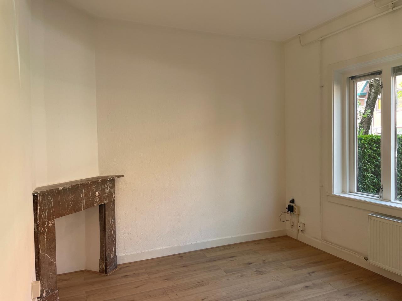 Studentenkamer van 17 m² in Indische Buurt - Afbeelding 3