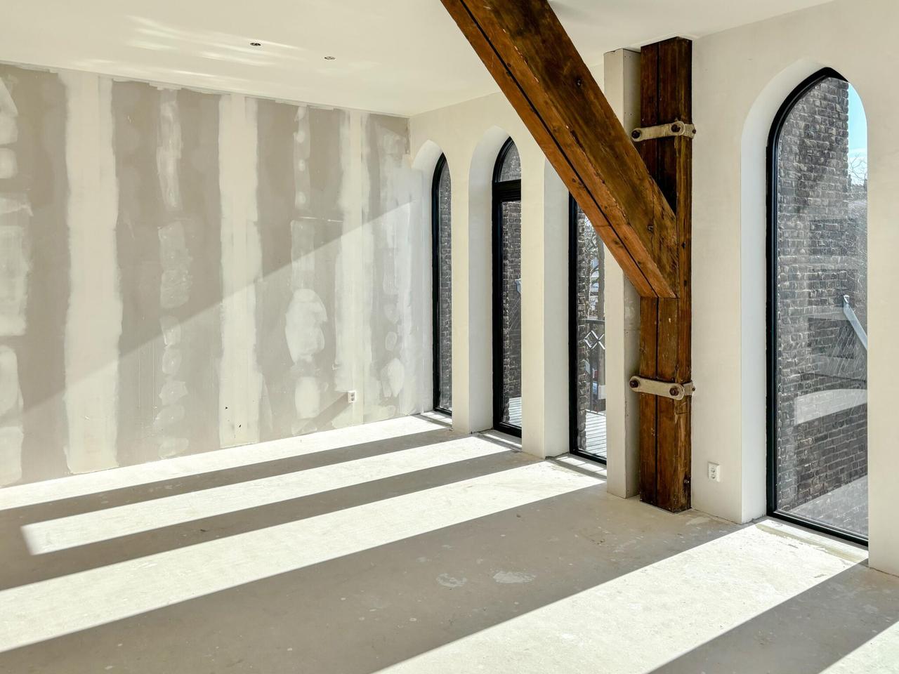 2-bedroom Church Loft, Beverwijk - Image 6