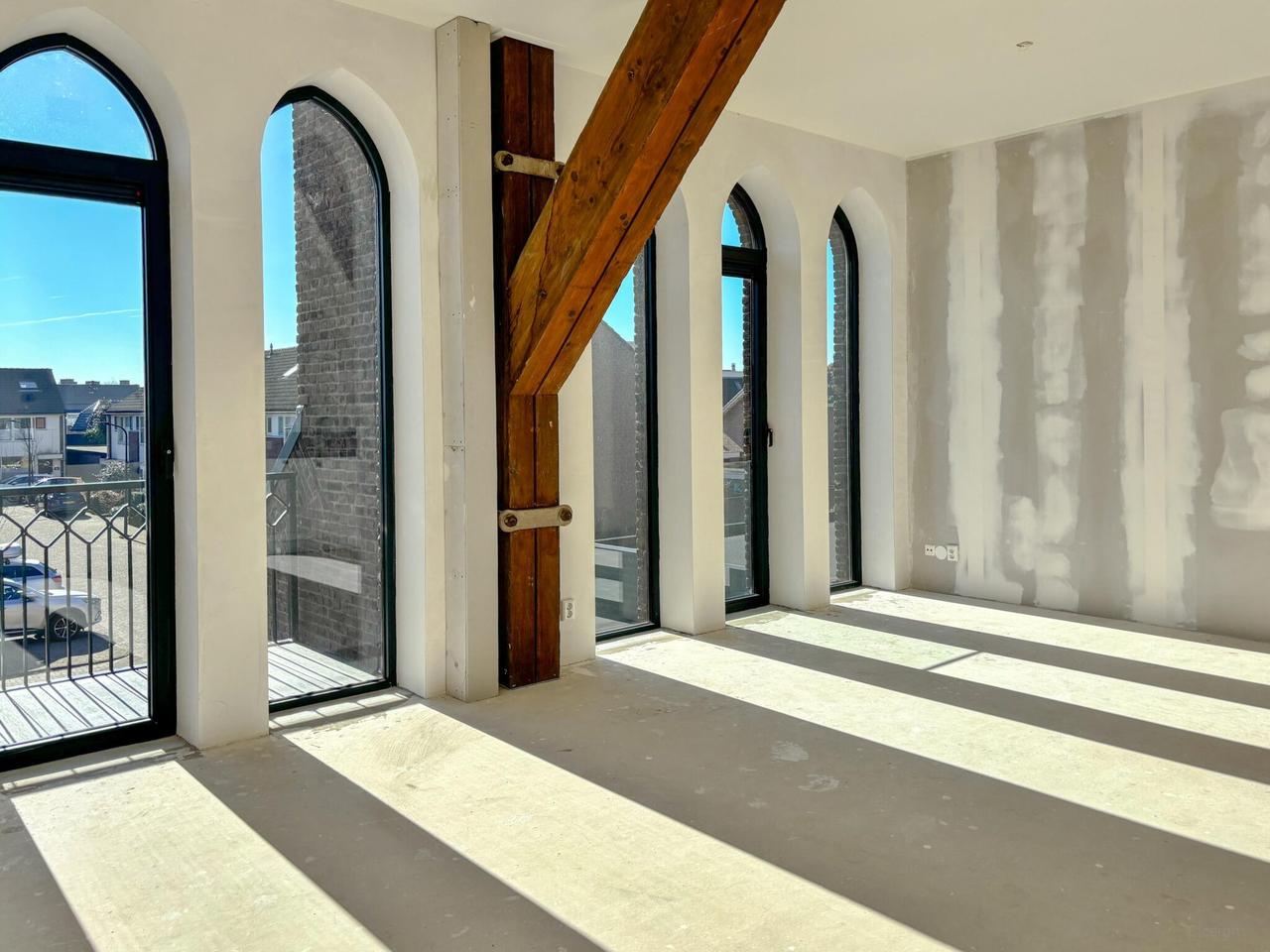 2-bedroom Church Loft, Beverwijk - Image 2