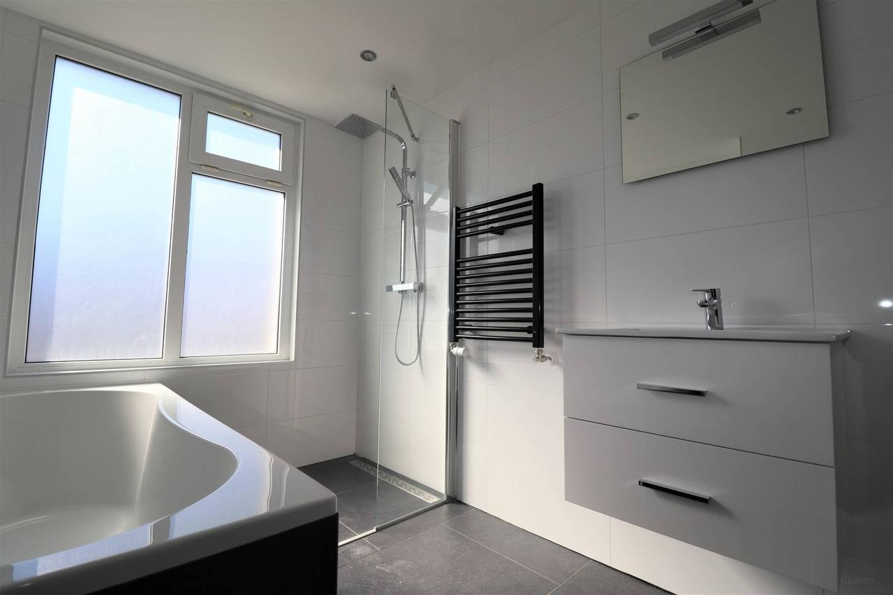 Tussenwoning met tuin in Schiedam - Afbeelding 10