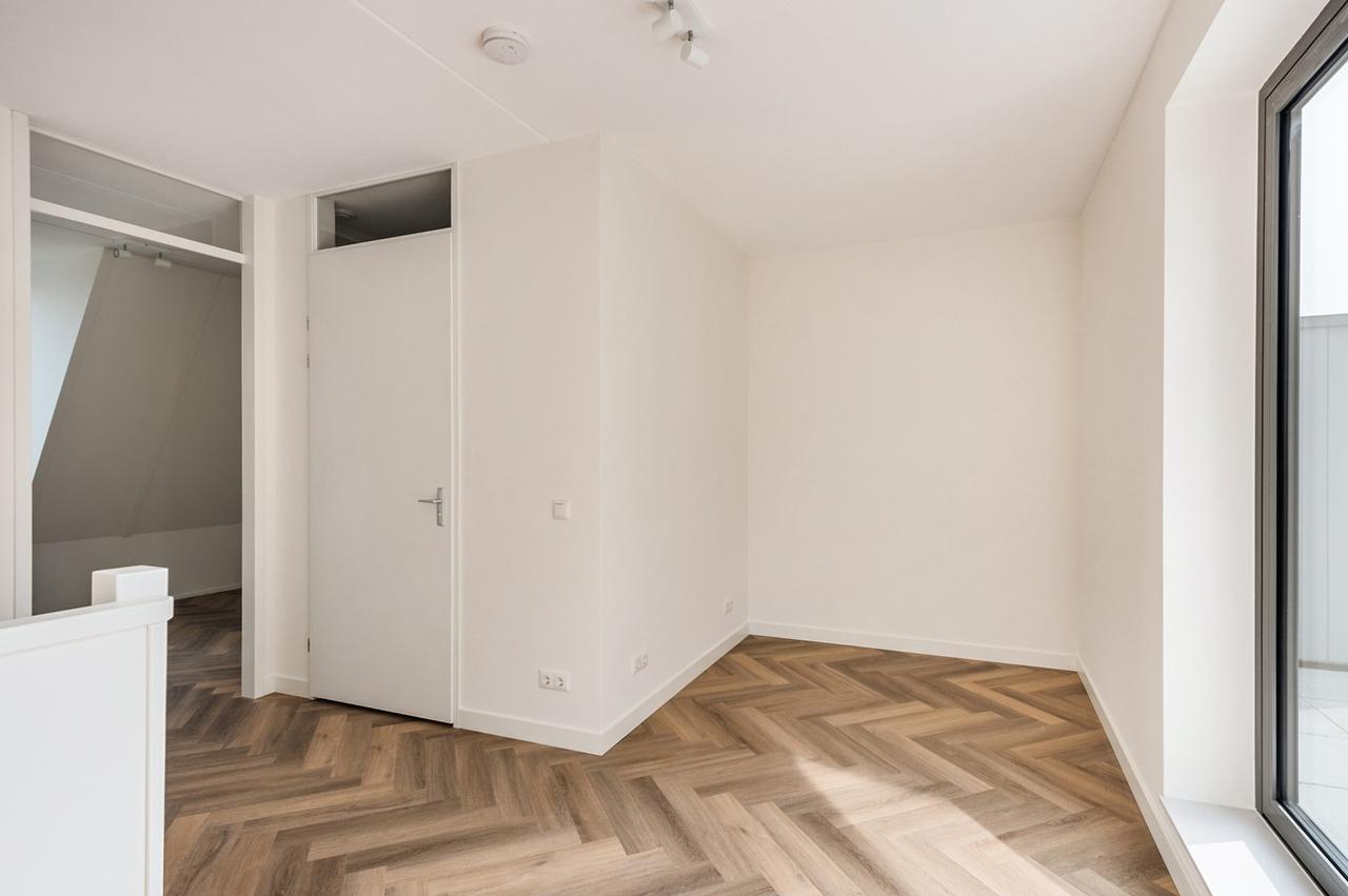 182 m² gezinswoning met 5 slaapkamers - Afbeelding 25
