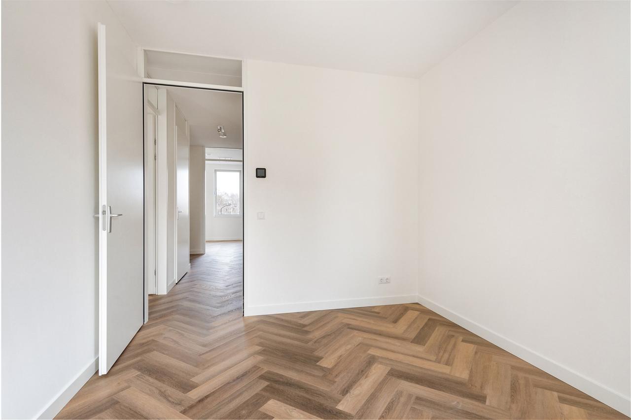 182 m² gezinswoning met 5 slaapkamers - Afbeelding 15