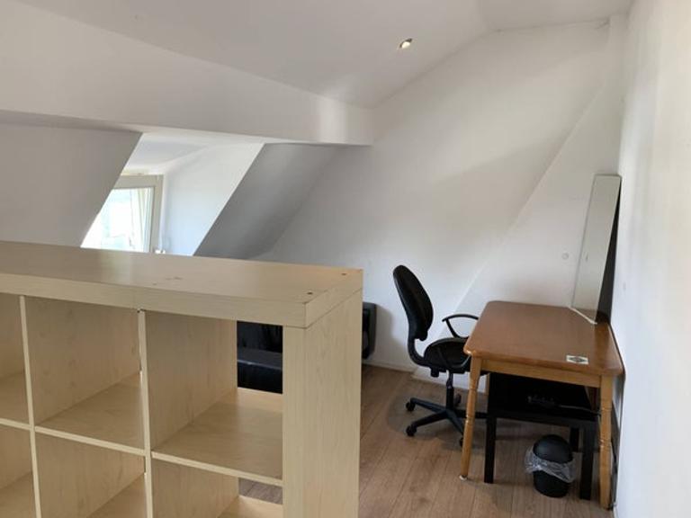 Furnished room of 14 m² in Scharn - Image 2