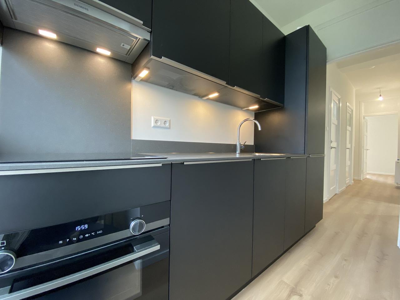 4-room apartment with balcony in Leyenburg - Image 13