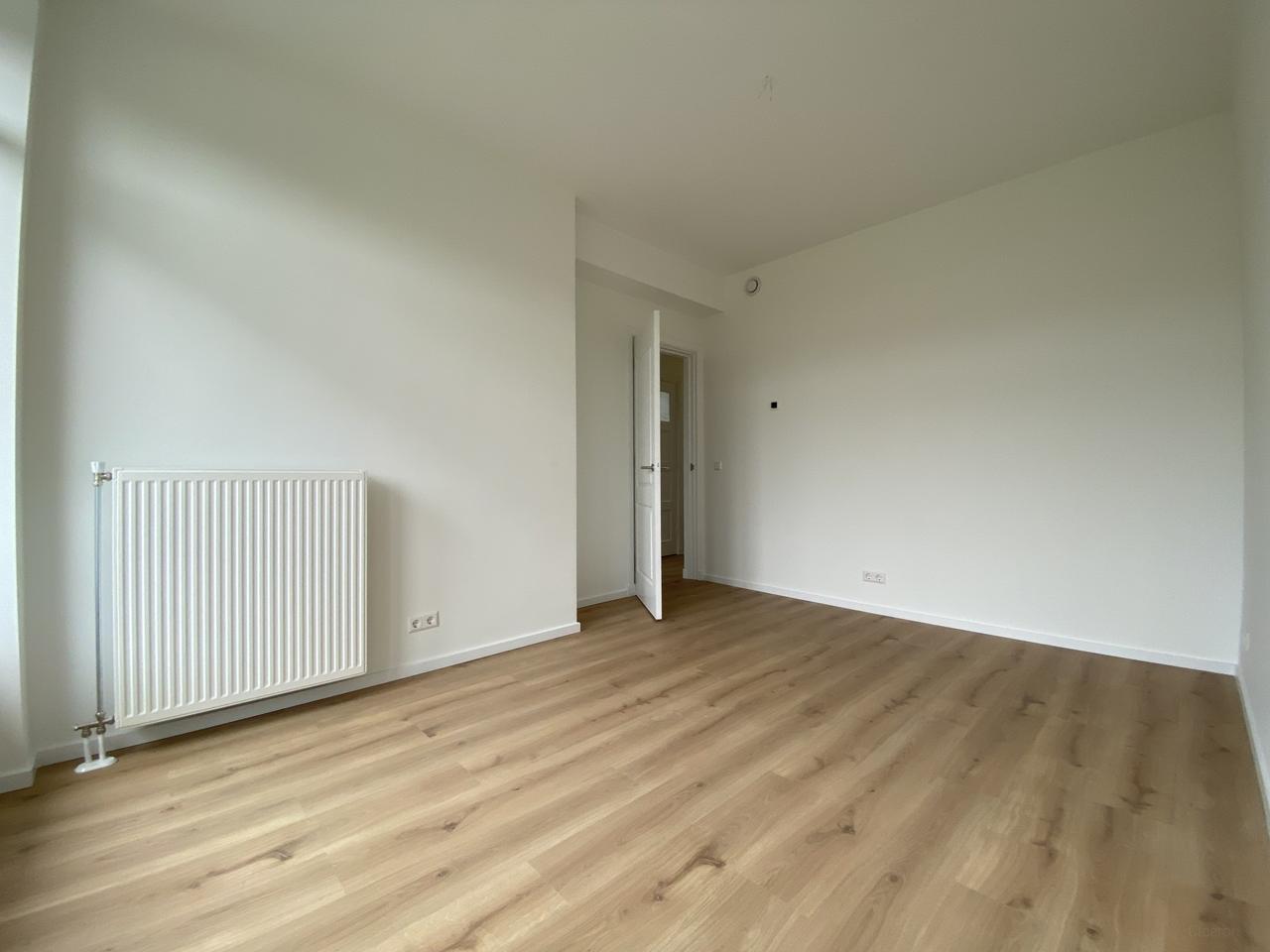 4-room apartment with balcony in Leyenburg - Image 12