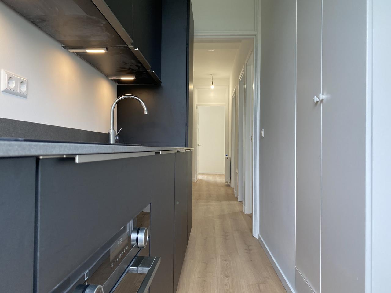 4-room apartment with balcony in Leyenburg - Image 15