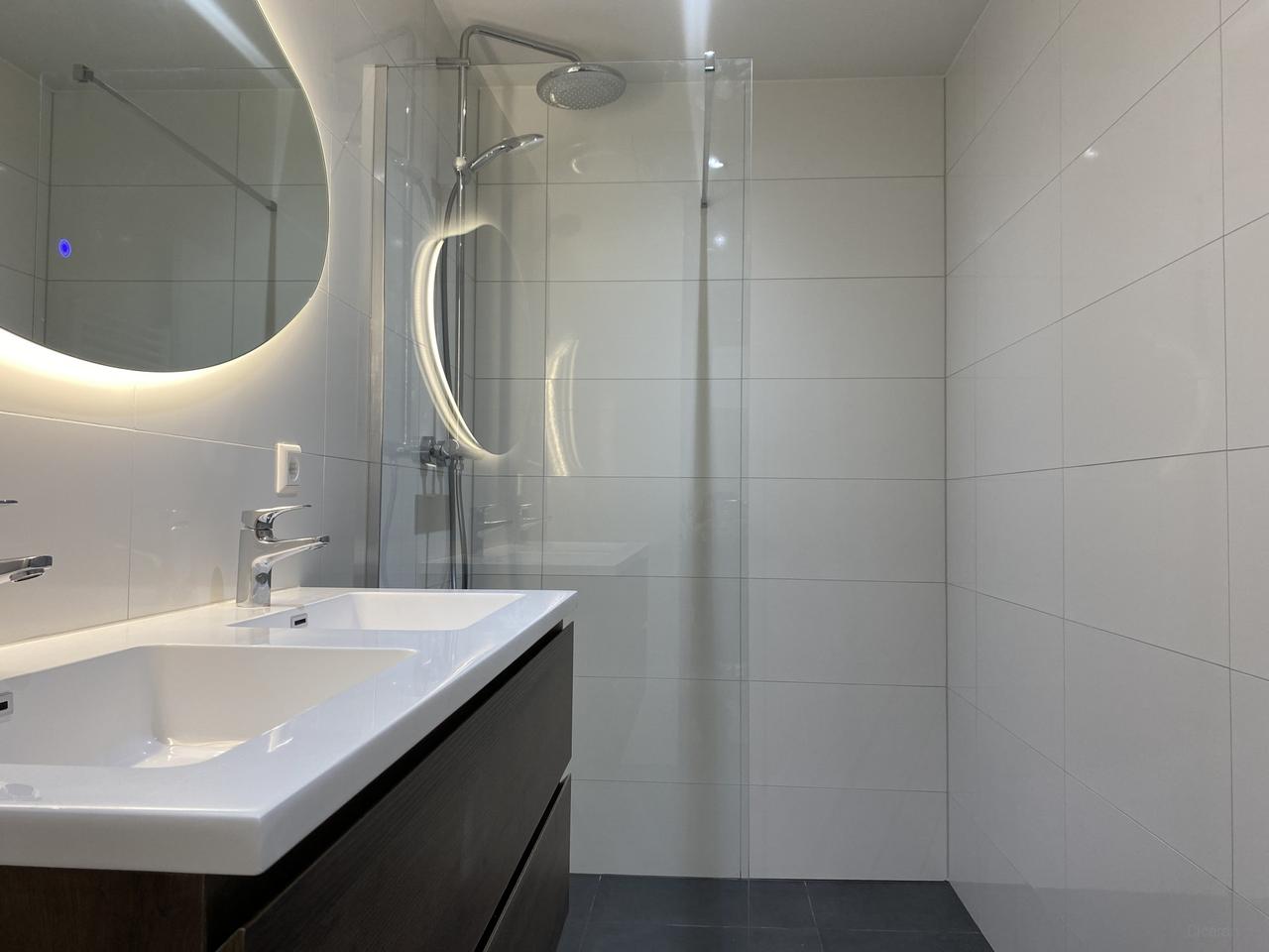 4-room apartment with balcony in Leyenburg - Image 8