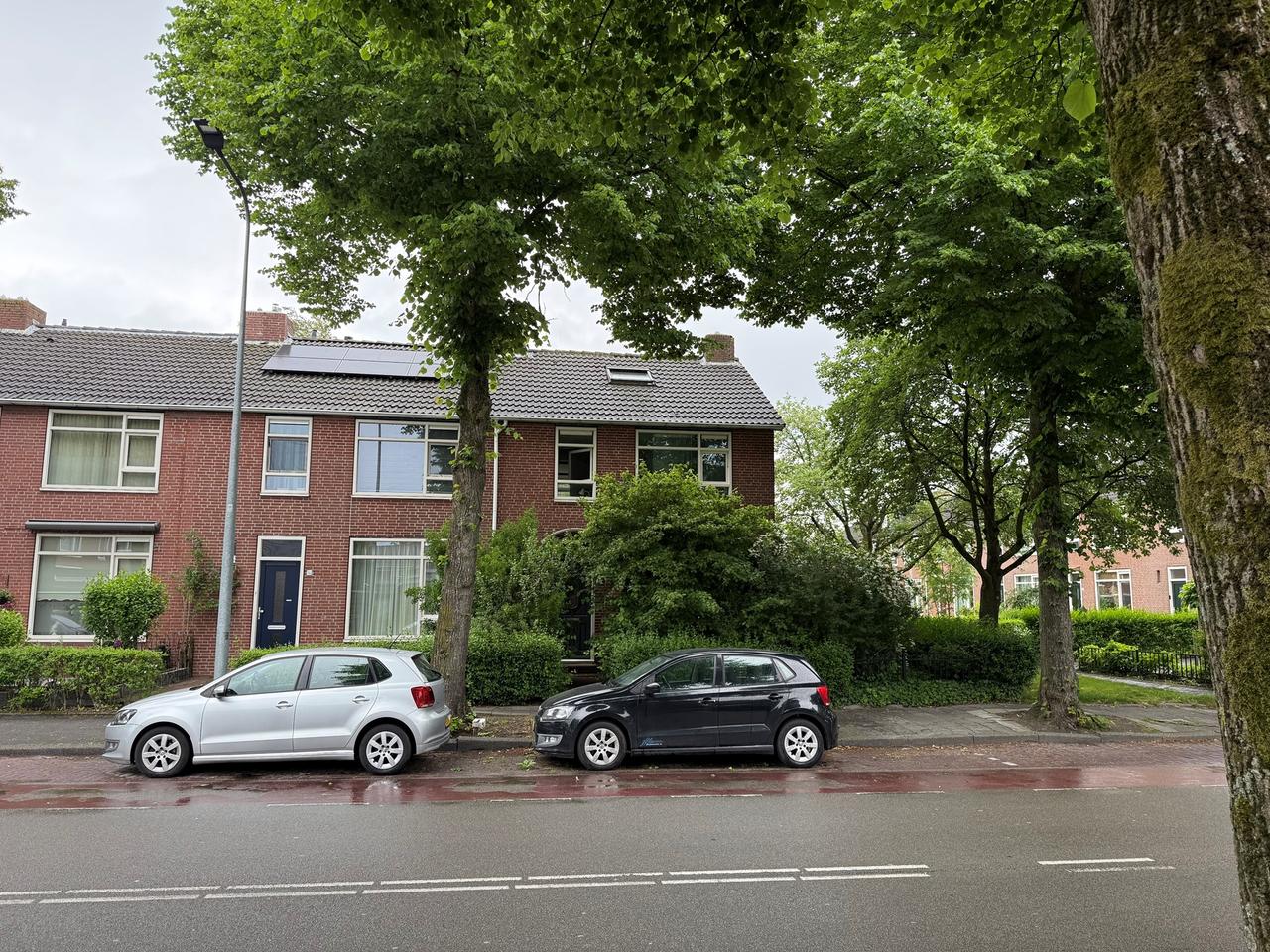 Student room with garden near Zernike - Image 1