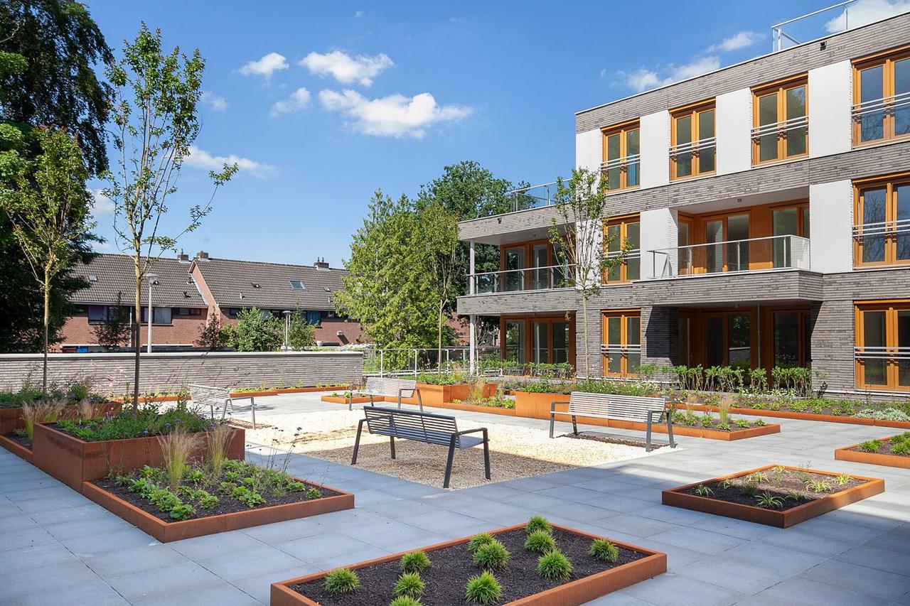80m2 apartment with balcony in Zeist - Image 21