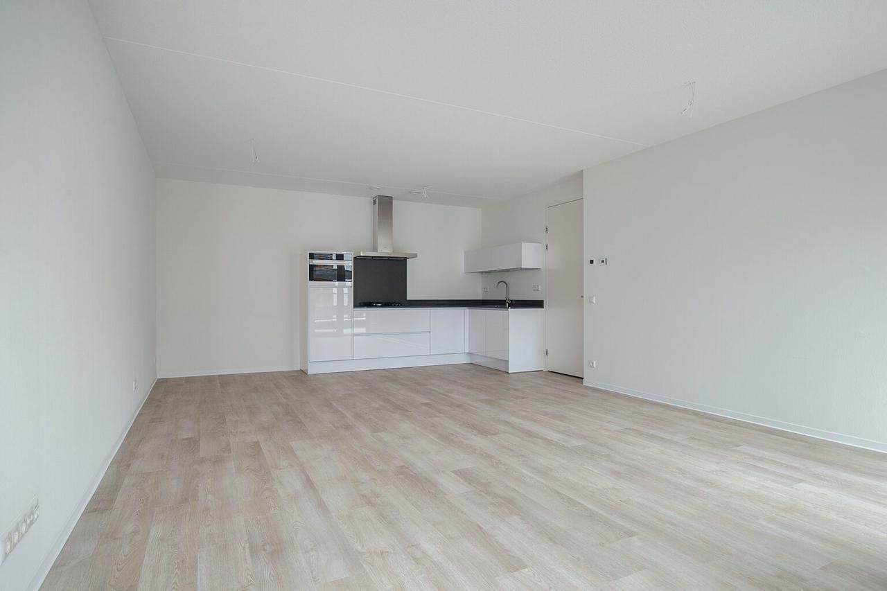 80m2 apartment with balcony in Zeist - Image 7