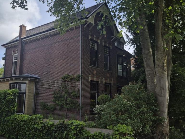 Furnished with large roof terrace in Zeist - Image 2
