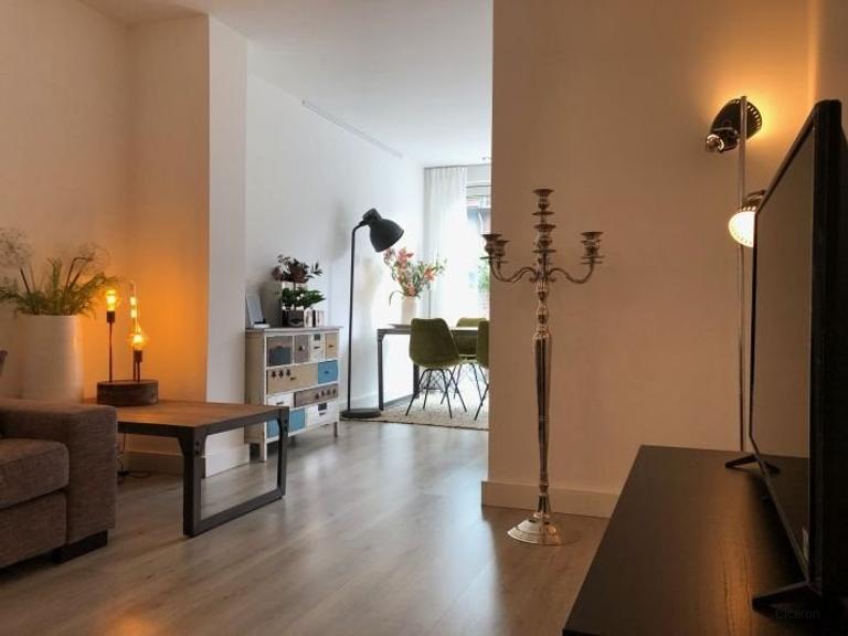 Ground-floor apartment with garden in Kommelkwartier - Image 11
