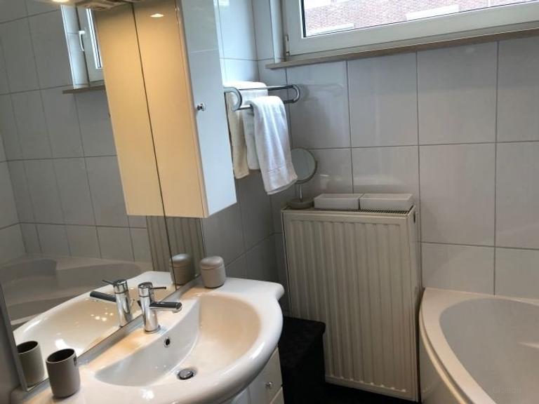 Ground-floor apartment with garden in Kommelkwartier - Image 13