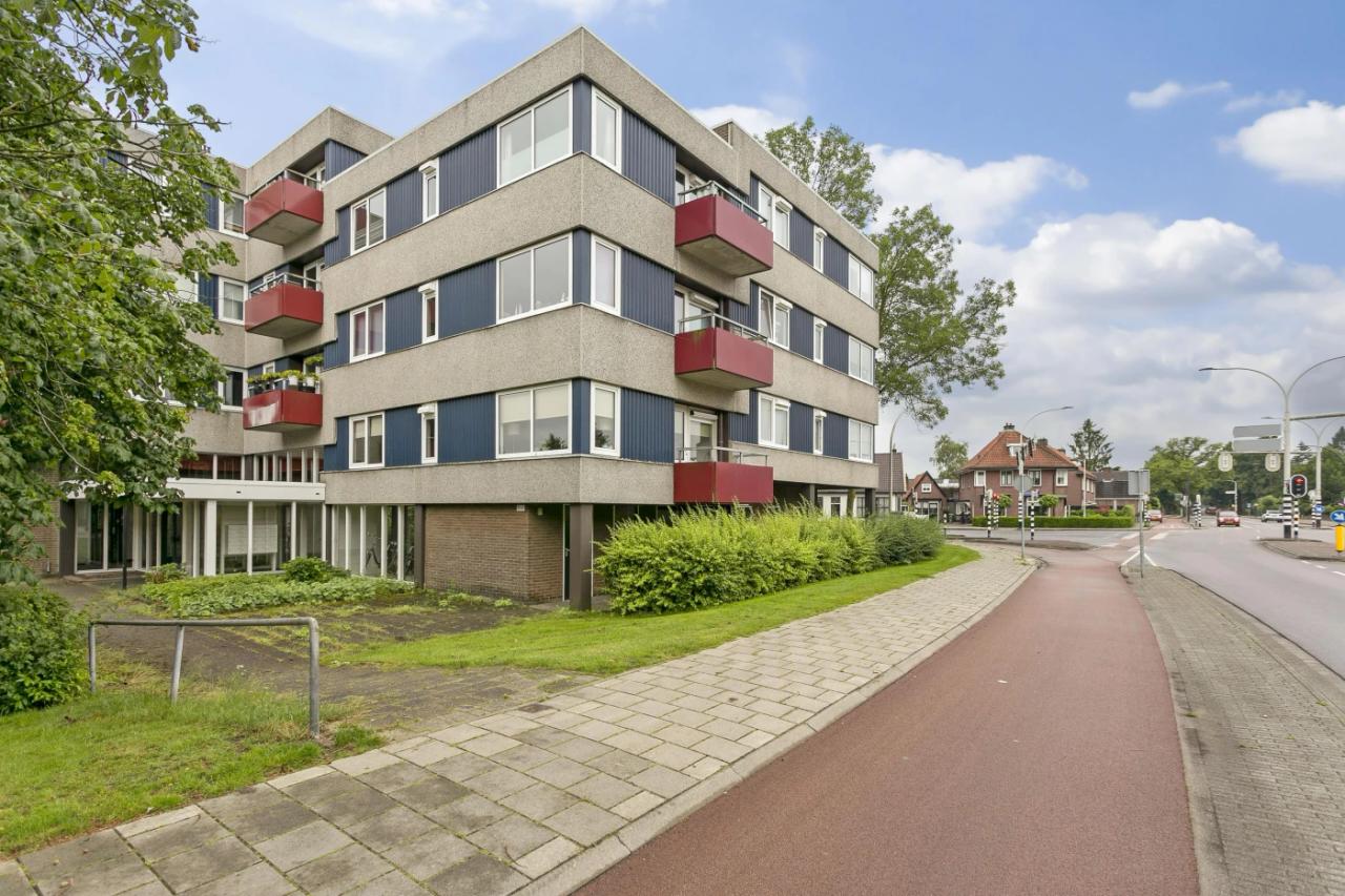 Hoekappartement met balkon in Hengelo - Afbeelding 1