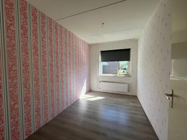 Terraced house of 105 m² with driveway and garden in Rijssen - Image 11