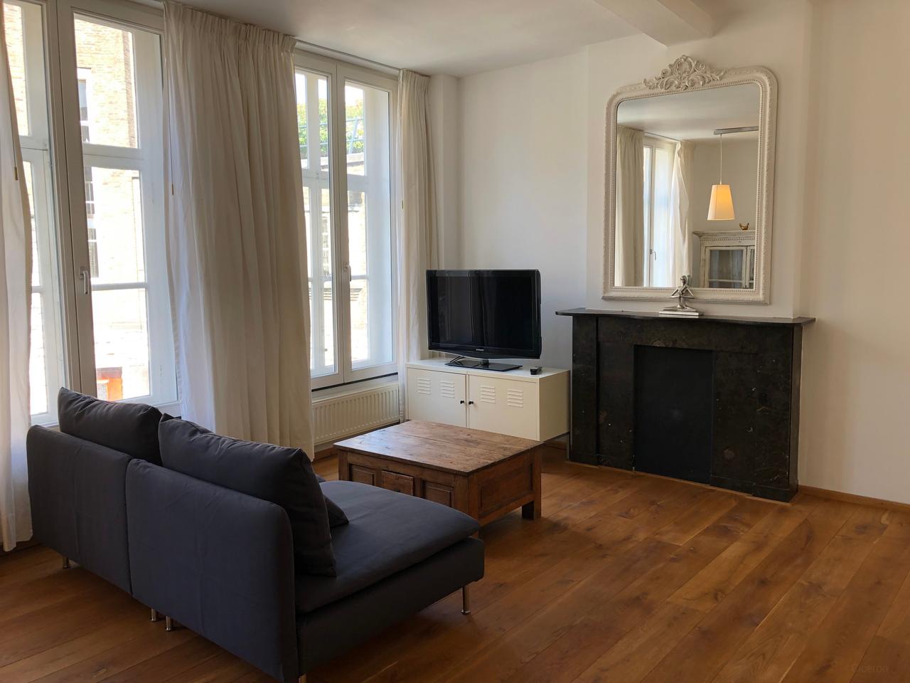 Furnished apartment in Jekerkwartier - Image 1