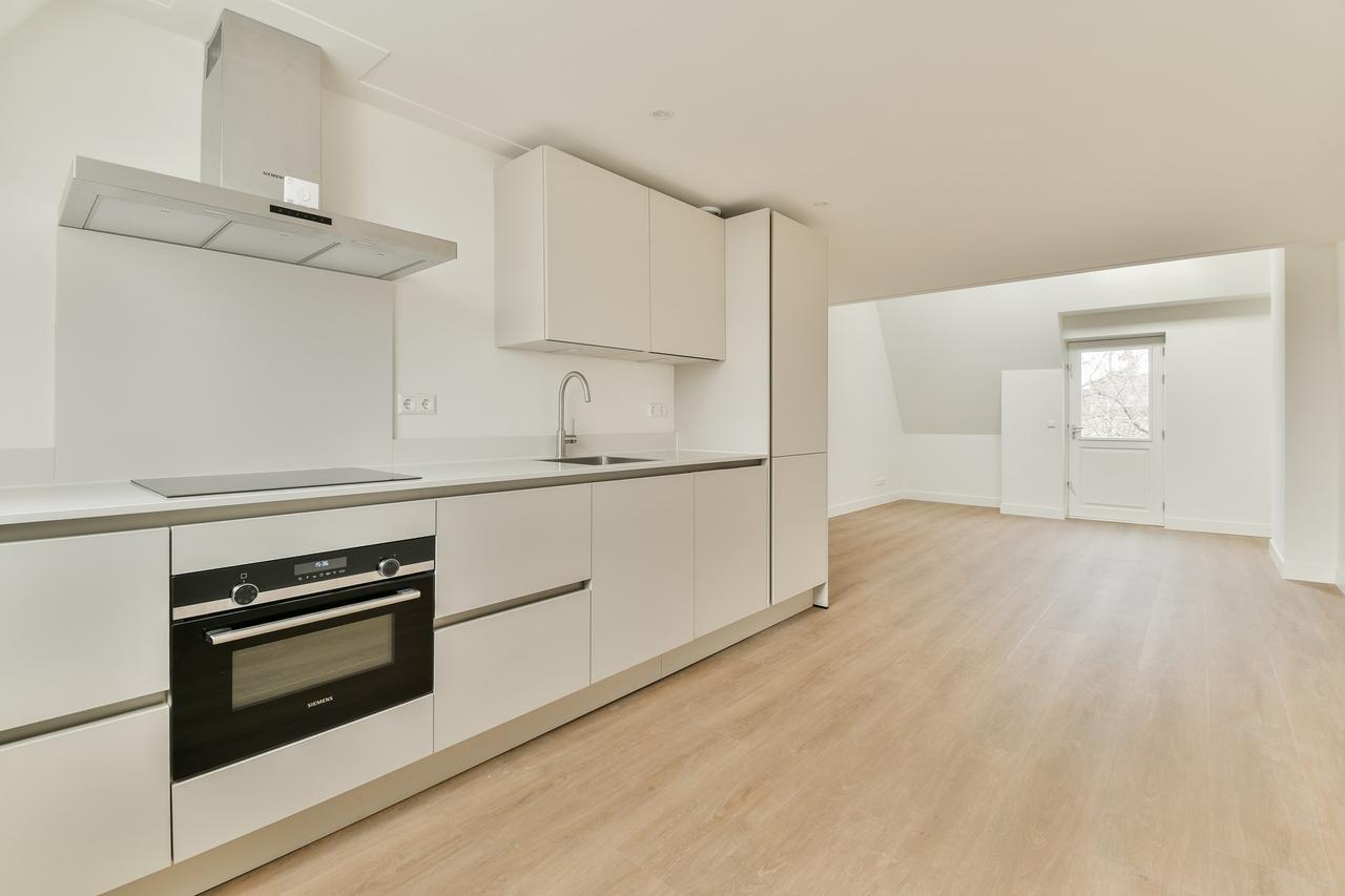 84 m² with balcony in the Scheldebuurt - Image 8